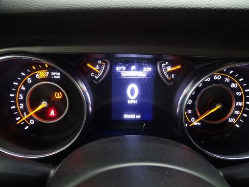 Used 2023 Jeep Wrangler Sport image 25