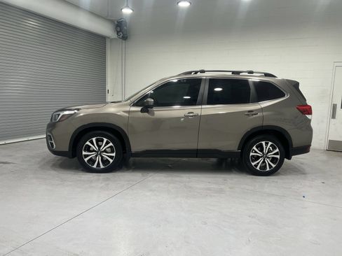 Used 2020 Subaru Forester Limited AWD/4WD image 5