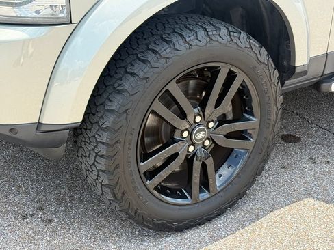 Used 2014 Land Rover LR4 HSE LUX AWD/4WD image 17