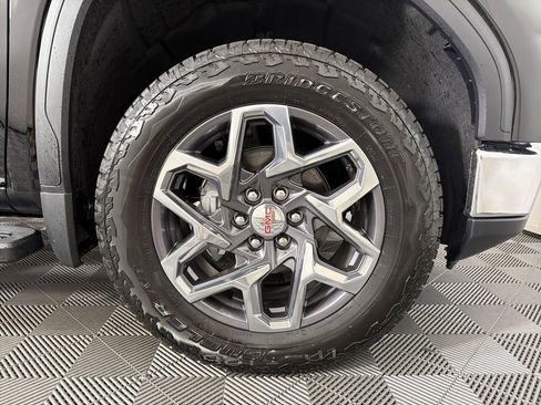 New 2026 GMC Sierra 1500 SLT w/ SLT Premium Plus Package image 10