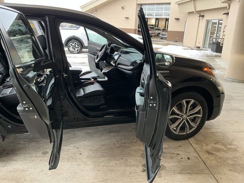 Used 2021 Honda CR-V Touring image 13