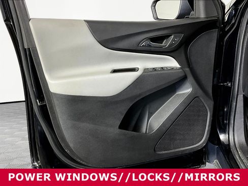 Used 2023 Chevrolet Equinox LS w/ LS Convenience Package FWD image 20