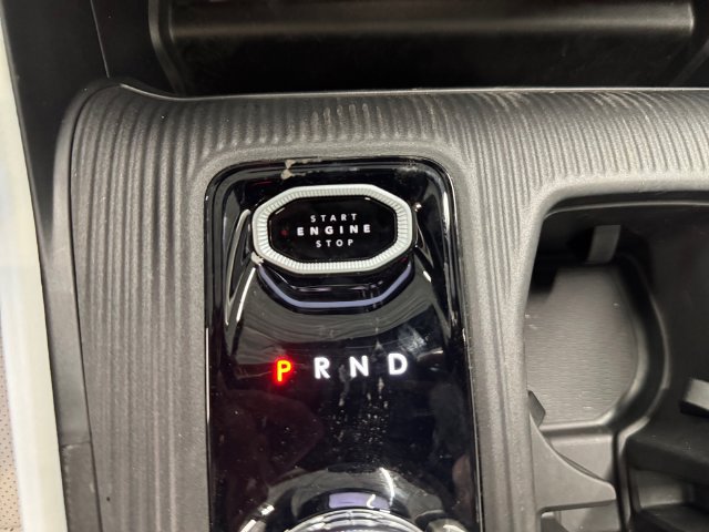 New 2026 Jeep Cherokee Overland w/ Advanced Pro Tech Group AWD/4WD image 24