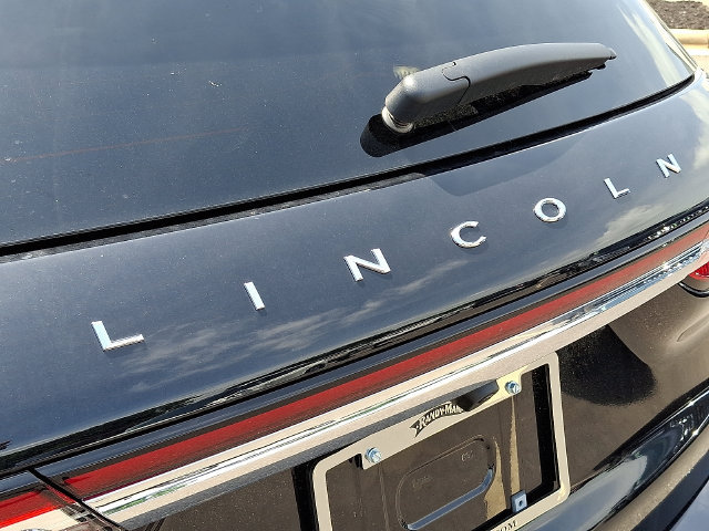 New 2025 Lincoln Corsair AWD w/ Equipment Group 101A image 10