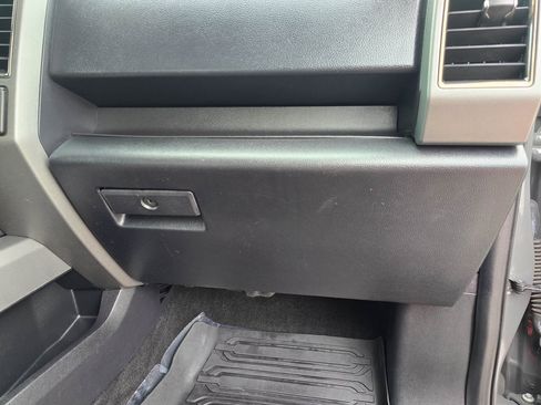 Used 2020 Ford F150 Raptor image 43