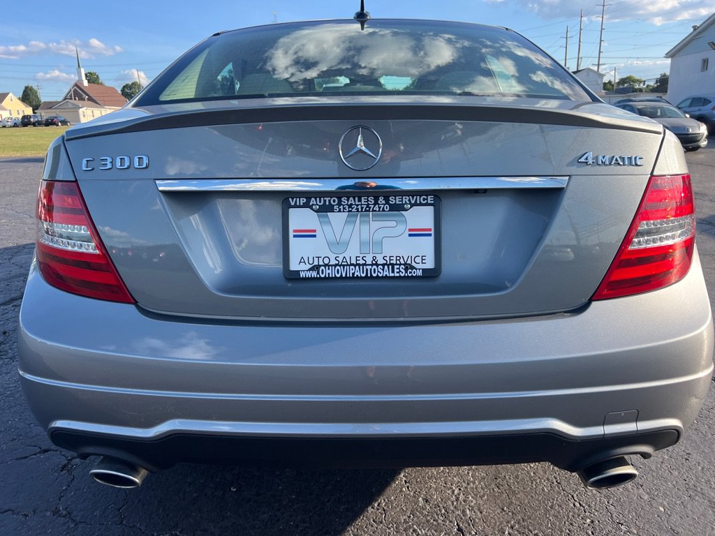 Used 2013 Mercedes-Benz C 300 4MATIC Sedan image 1