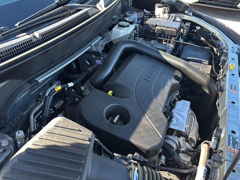 Used 2024 Chevrolet Equinox LT AWD/4WD image 31