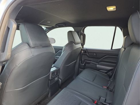 Used 2025 Toyota 4Runner TRD Off-Road Premium w/ Tow Technology Package AWD/4WD image 10