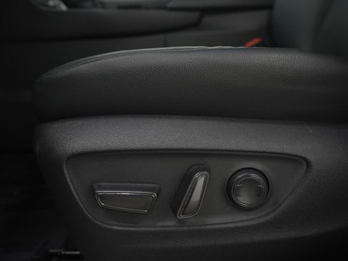 Used 2024 Toyota Grand Highlander XLE image 26