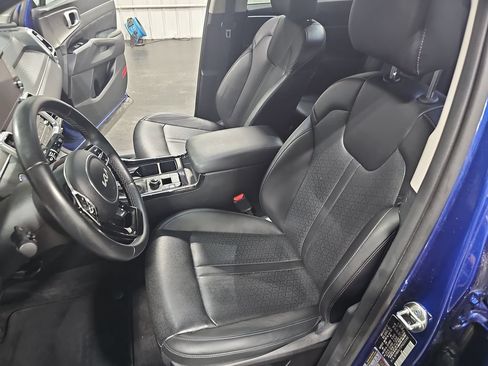 Certified 2023 Kia Sorento SX AWD/4WD image 15