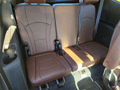 Used 2021 Buick Enclave Avenir w/ Avenir Technology Package image 20