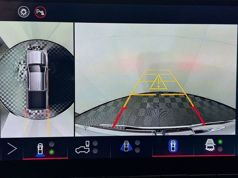 New 2026 GMC Canyon Denali image 14