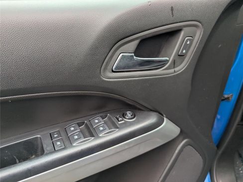Used 2022 Chevrolet Colorado ZR2 AWD/4WD image 19