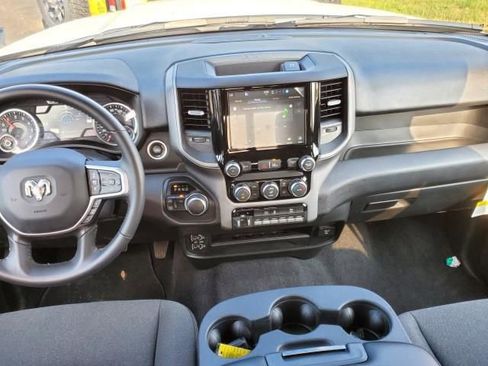 Used 2024 RAM 3500 Tradesman w/ Safety Group image 28