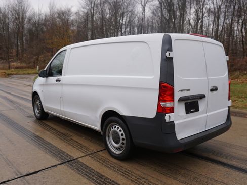 Used 2020 Mercedes-Benz Metris w/ Safety Package image 3