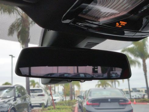 Used 2025 BMW M2 w/ Lighting Package RWD image 27