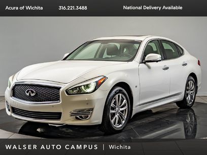 Used 2015 INFINITI Q70 3.7 w/ Deluxe Touring Package