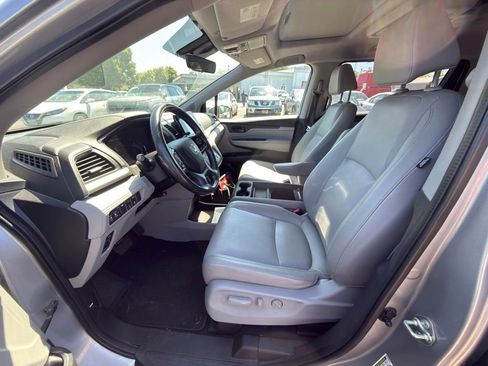 Used 2018 Honda Odyssey Touring image 6