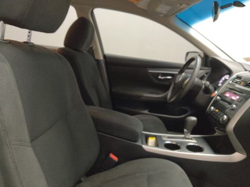 Used 2015 Nissan Altima 2.5 S image 21