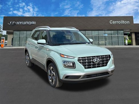 New 2026 Hyundai Venue SEL FWD image 4
