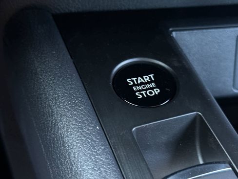 New 2026 Nissan Kicks S image 25