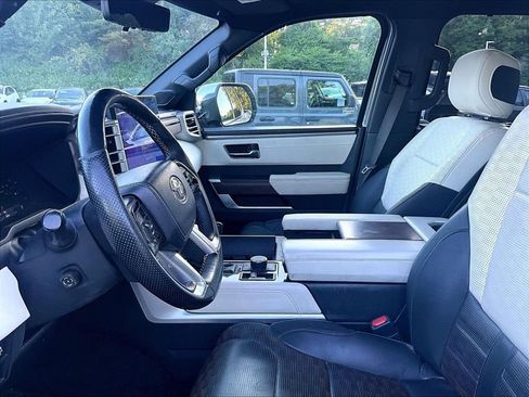 Used 2022 Toyota Tundra Capstone AWD/4WD image 4