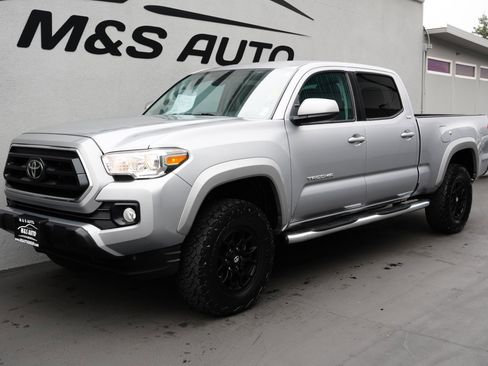 Used 2021 Toyota Tacoma SR5 image 7