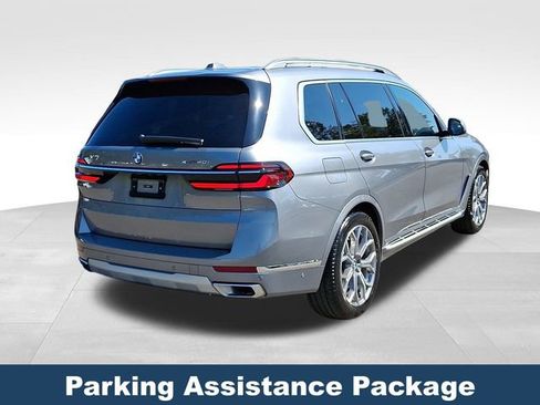 Used 2024 BMW X7 xDrive40i image 7