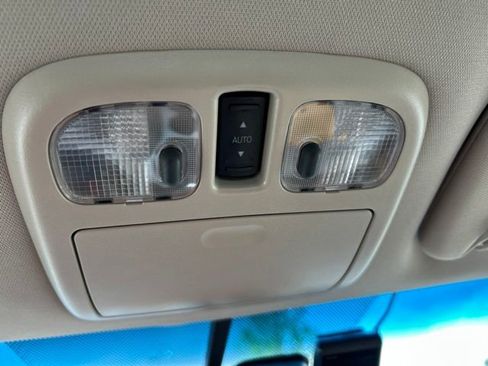 Used 2011 Ford Fusion Hybrid w/ 502A Rapid Spec Order Code FWD image 19