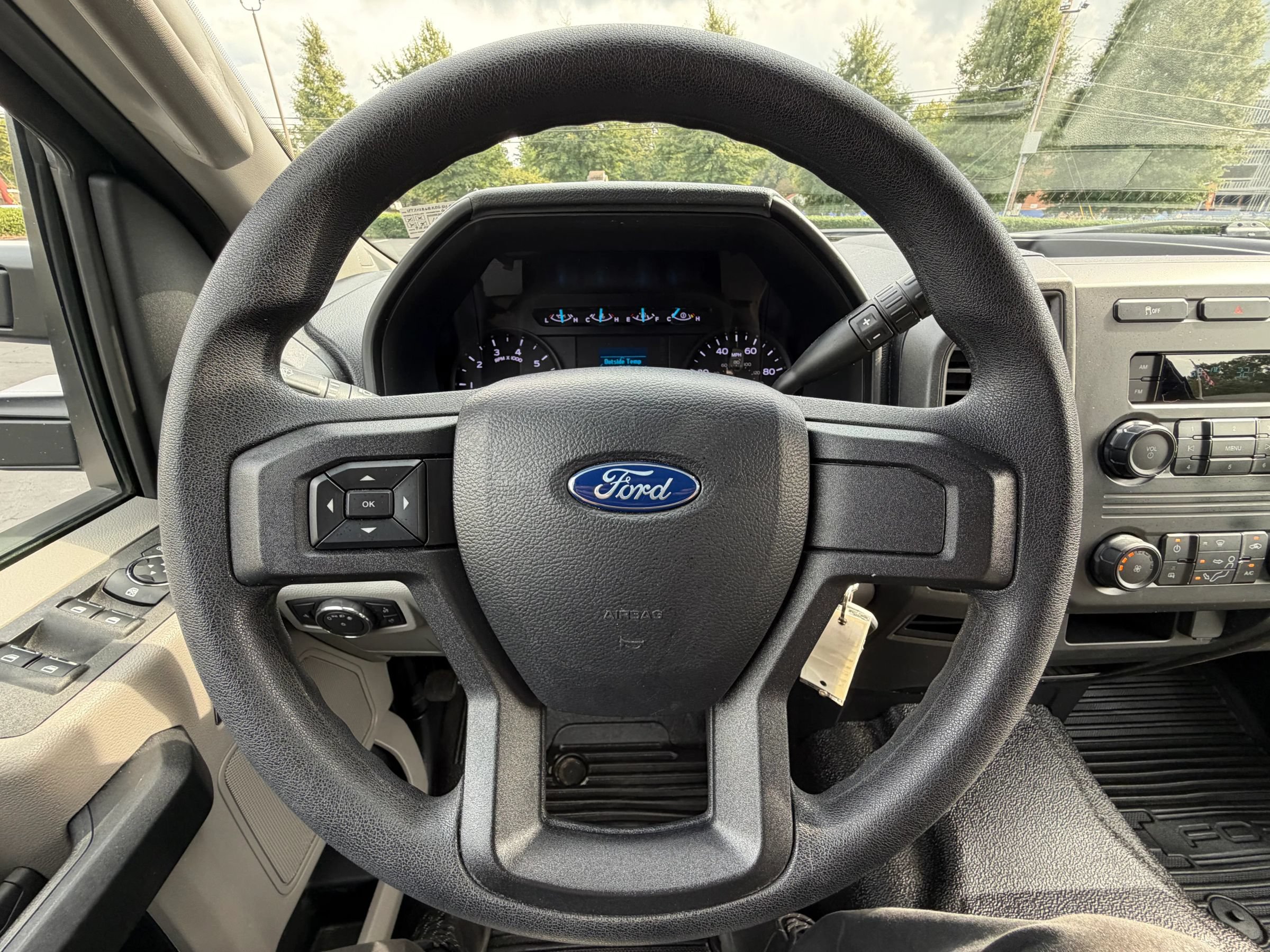 Used 2019 Ford F250 XL w/ Power Equipment Group AWD/4WD image 22