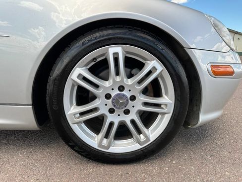 Used 2004 Mercedes-Benz SLK 230 image 31