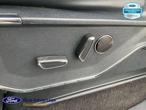 Used 2023 Ford F150 Lariat w/ Equipment Group 502A High AWD/4WD image 18