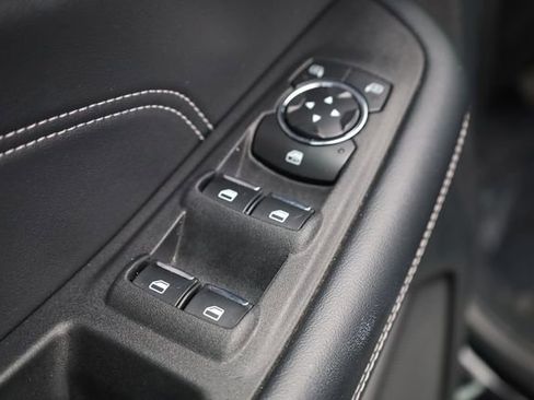 Used 2022 Ford Edge Titanium image 15