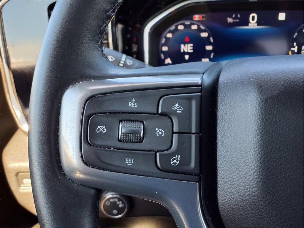 Used 2024 Chevrolet Silverado 1500 LT w/ LPO, Dark Essentials Package AWD/4WD image 28