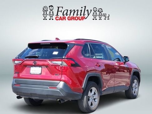 Certified 2025 Toyota RAV4 XLE w/ Convenience Package FWD image 4