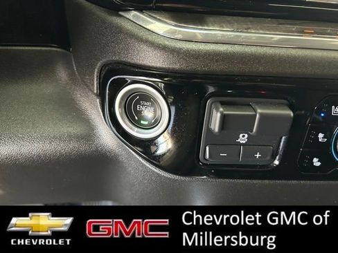 Used 2024 Chevrolet Silverado 1500 LTZ image 27