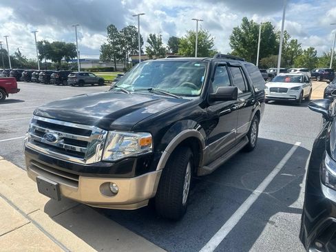 Used 2014 Ford Expedition XLT w/ Equipment Group 202A RWD image 1