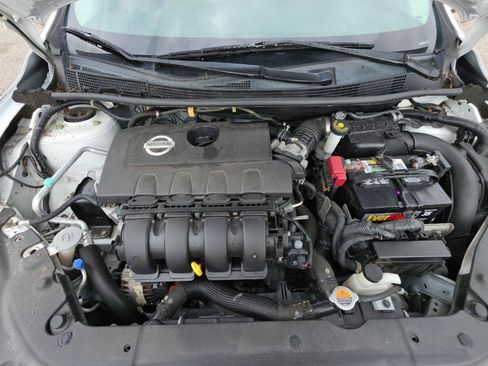 Used 2015 Nissan Sentra SV FWD image 16
