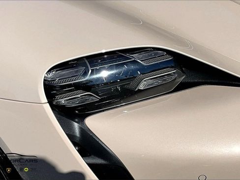 Used 2021 Porsche Taycan 4S image 25