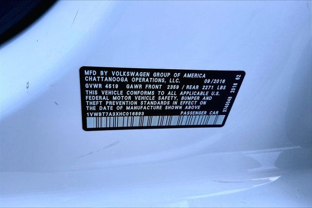 Used 2017 Volkswagen Passat 1.8T SE FWD image 33