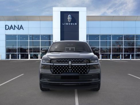 New 2025 Lincoln Navigator L Black Label AWD/4WD image 6
