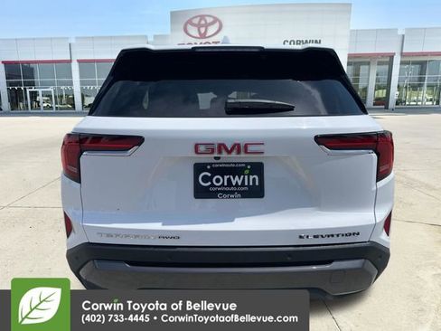 Used 2026 GMC Terrain Elevation AWD/4WD image 4