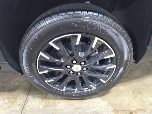 New 2026 Chevrolet Traverse LT w/ Sun and Wheel Package AWD/4WD image 36