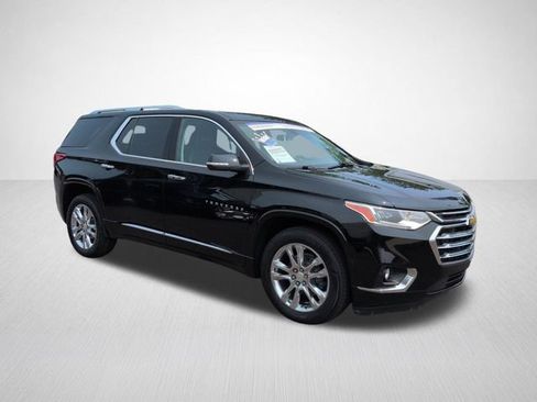 Used 2021 Chevrolet Traverse High Country AWD/4WD image 4