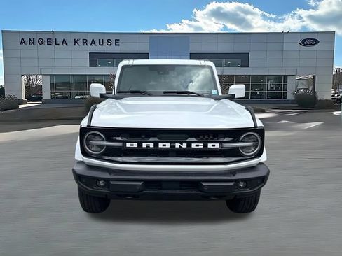 New 2026 Ford Bronco Outer Banks AWD/4WD image 2