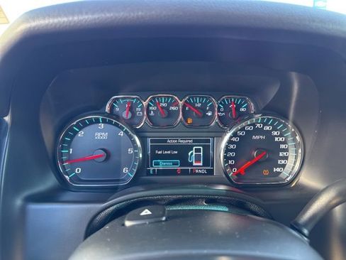 Used 2020 Chevrolet Suburban Premier image 20