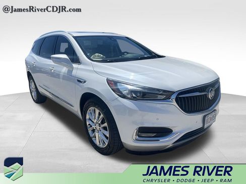 Used 2019 Buick Enclave Premium w/ LPO, Cargo Package AWD/4WD image 13