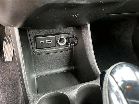 Used 2020 Chevrolet Spark LS FWD image 34
