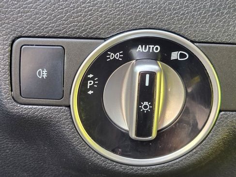 Certified 2017 Mercedes-Benz GLA 250 image 16