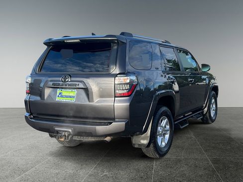 Used 2019 Toyota 4Runner SR5 Premium image 7